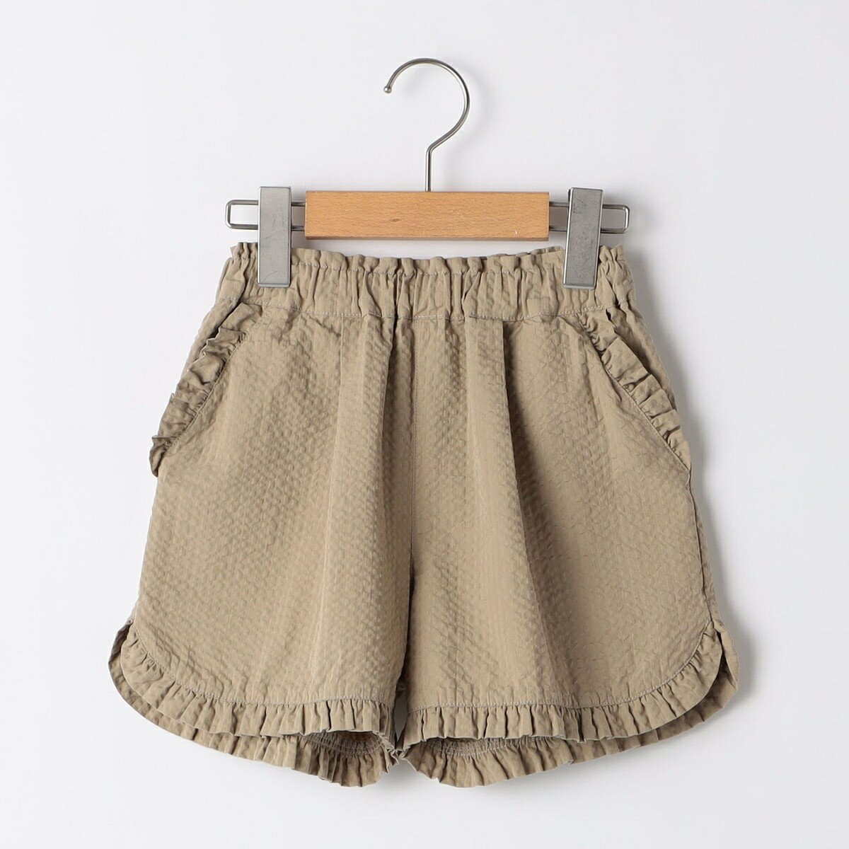 [型番：513430034]キュートなフリルが目を惹くショートパンツがブラッシュアップして今年も登場！【素材特性】肌離れが良く、吸水速乾性のあるクールマックス(R)素材を使用した、夏にぴったりのアイテム◎凸凹とした表面感が特徴のサッカースト...