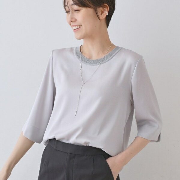 【洗える／5分袖】シルク風素材オフィスブラウス／インディヴィ（INDIVI）のサムネイル