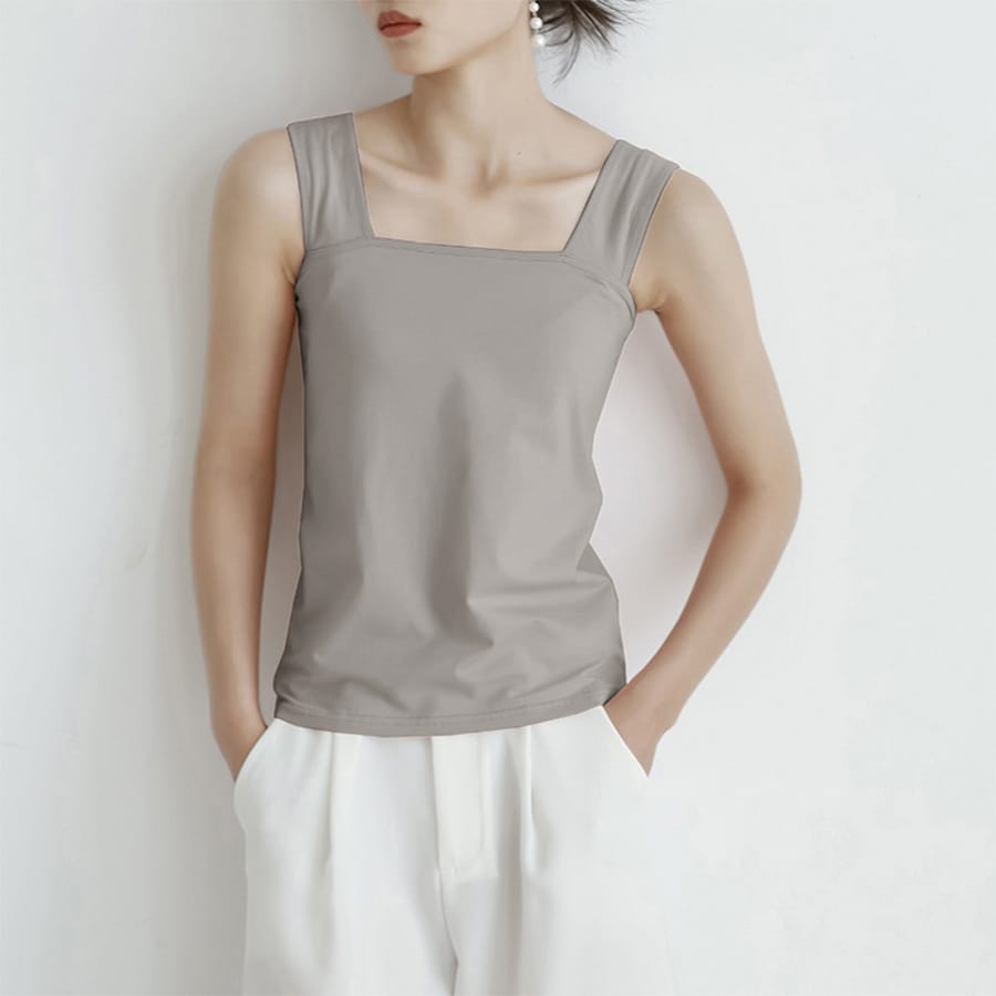 スクエアネックタンクトップ／ドゥーベル（Doux Belle）