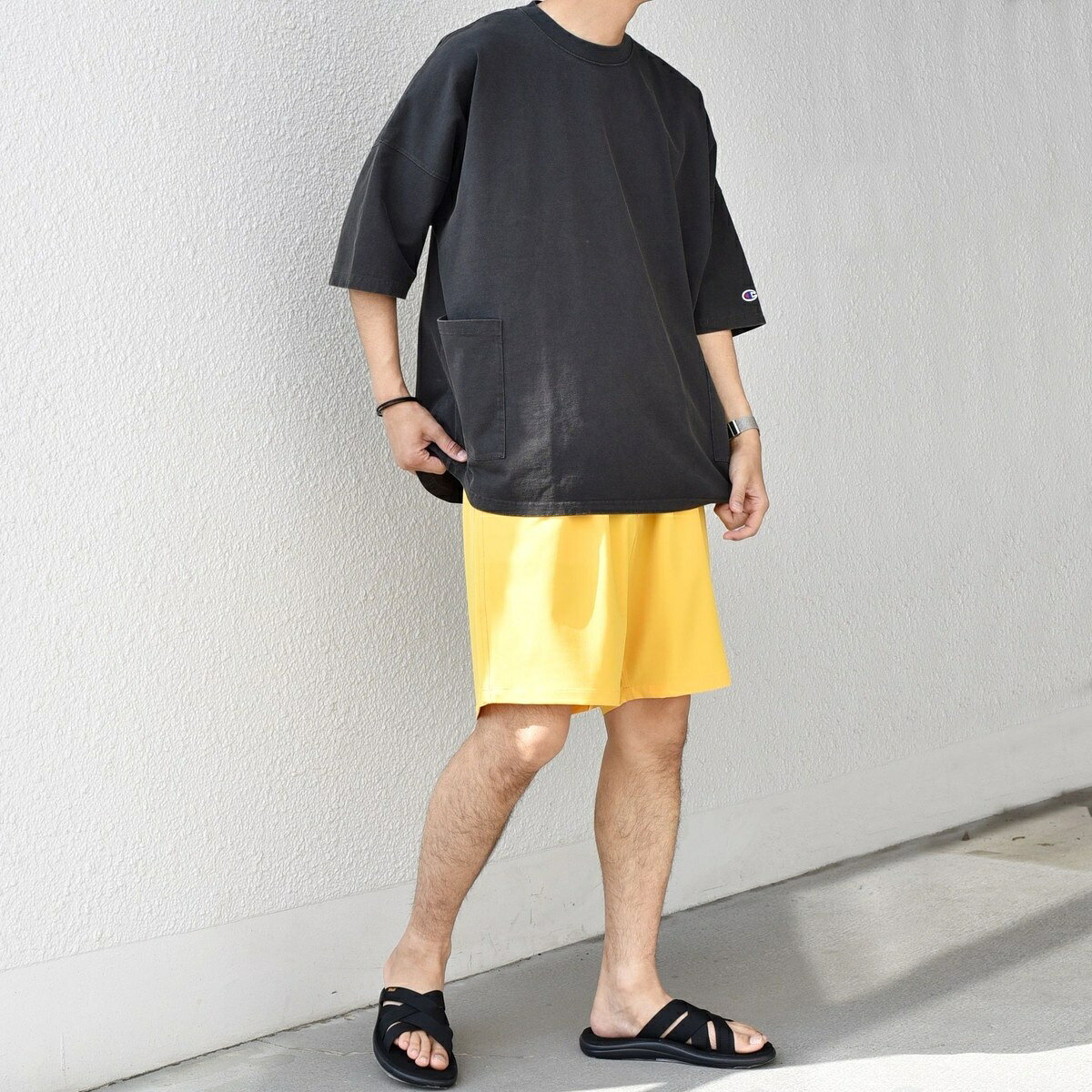 【SHIPS any別注】Champion: ブリーチ ドルマン キャンプポケット Tシャツ◇／シッ...