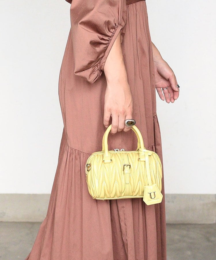 Mou Juliangle【ムー ジュリアングル】プティボストンバッグ／ユー（U）のサムネイル