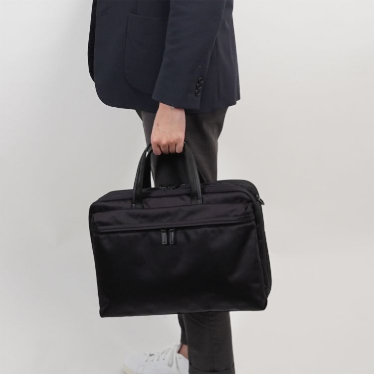 エース ブリーフケース B4 14インチ 16/19L プロフレックス／ace.（ace.）