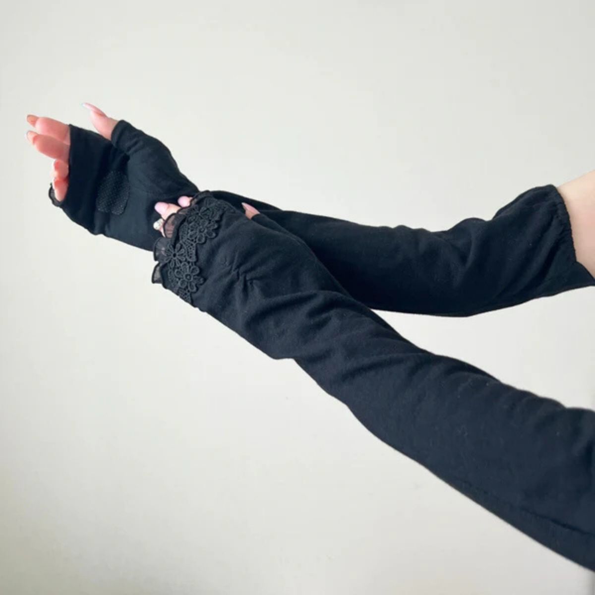 L047　ふんわり綿の指先レース　UVアームカバー手袋　ロングサイズ／モナミ（MONAMI）