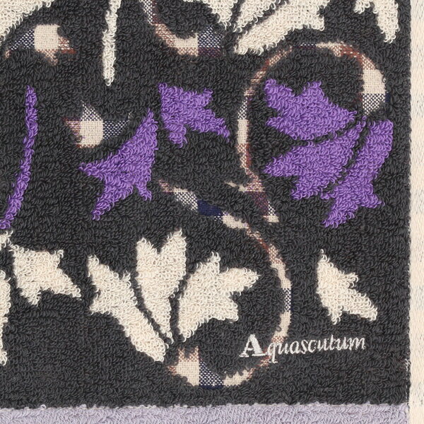 丸井（マルイ）楽天市場店のアクアスキュータム　タオルハンカチ　紋章柄　【Aquascutum】／アクアスキュータム（AQUASCUTUM）｜アングル2