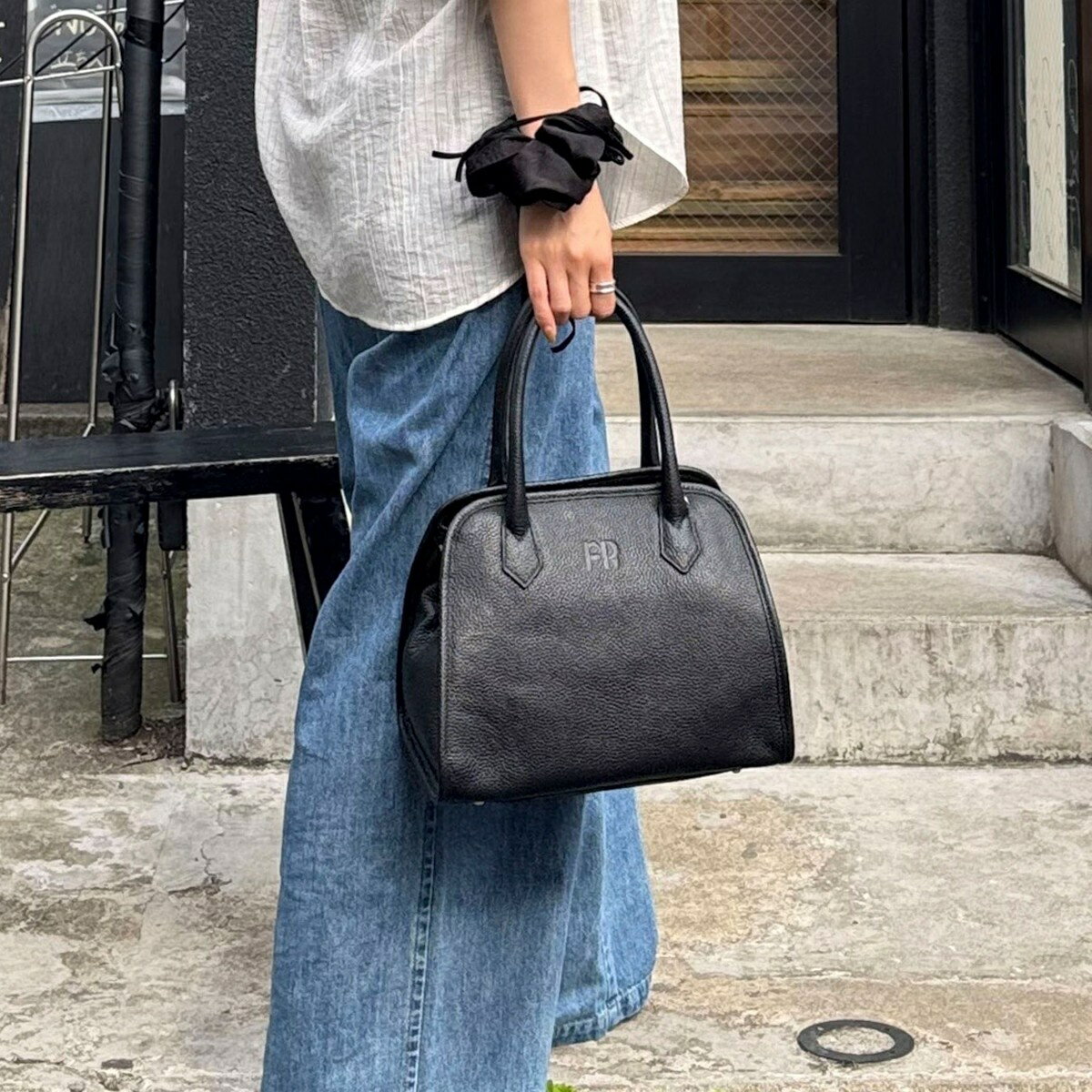 FR台形レザーバッグ/フレディ&グロスター(FREDY&GLOSTER)