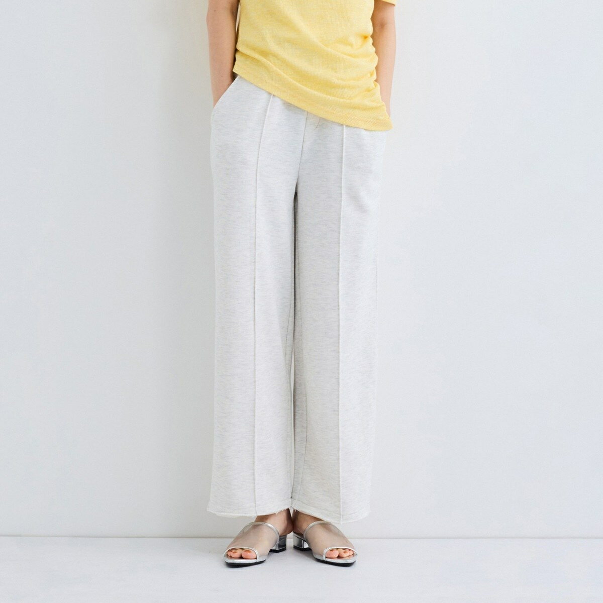 ピンタックカットオフスウェットパンツ≪手洗い可能≫／ビッキー（VICKY）