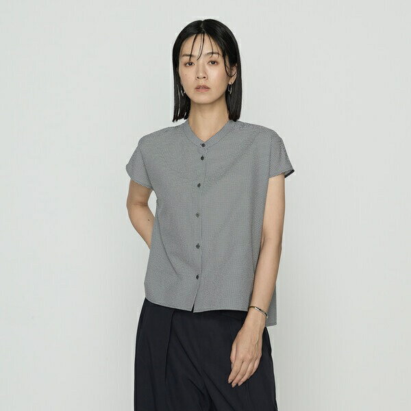 シアーサッカーギンガム ボウタイブラウス／コムサ（COMME CA）