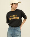 デザインカレッジロゴプリントTシャツ/アメリカンホリック(AMERICAN HOLIC)