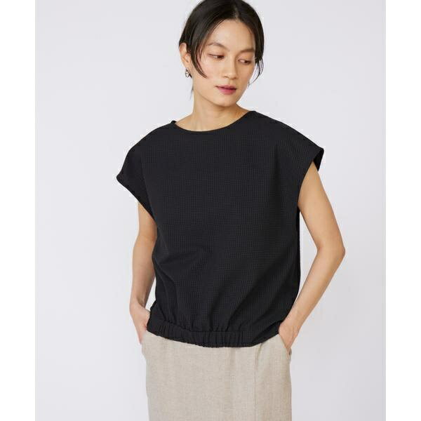 フレンチスリーブトップス／イネド（INED）