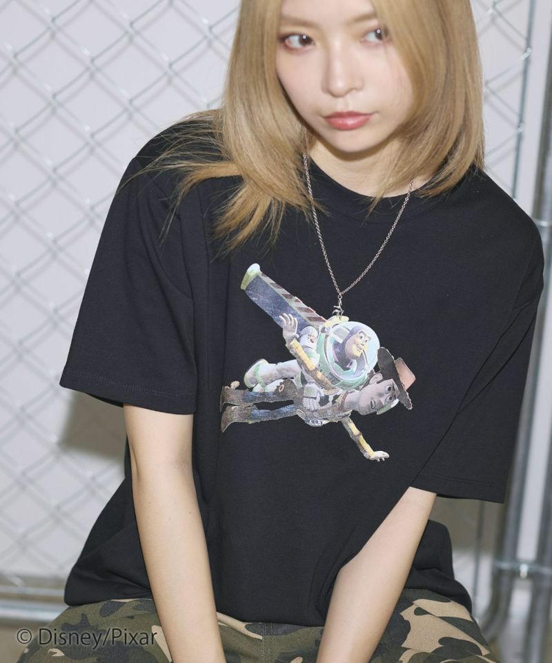 【Disney / Pixar トイ・ストーリー】/ルーズシルエットグラフィックTシャツ／エムエスジー（MSG）