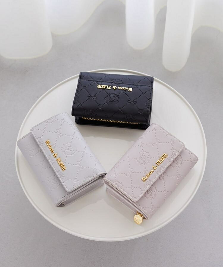 カラーモノグラムウォレット／メゾン ド フルール（Maison de FLEUR）