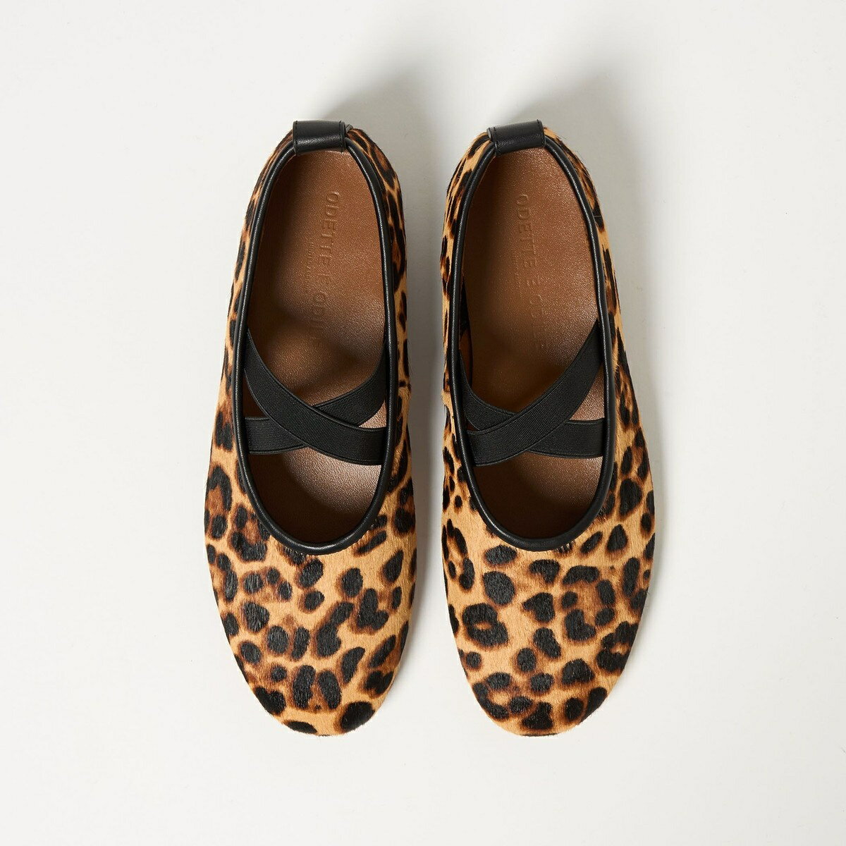 ヘアリーバレエ フラット10↑／オデットエオディール（ODETTE E ODILE）