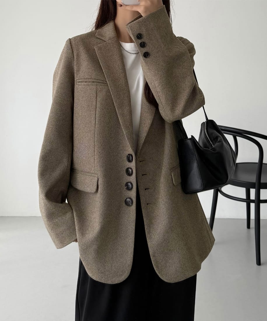 callautia　ボタンデザインヘリンボーンテーラードジャケット／カラウティア（callautia）