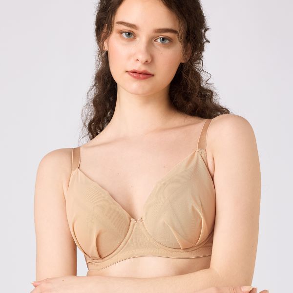 小さくしたいブラ 無理なく着やせ64