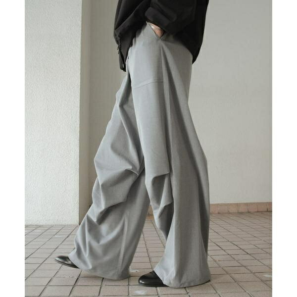 イージーパラシュートパンツ／センスオブプレイスバイアーバンリサーチ（SENSE OF PLACE）