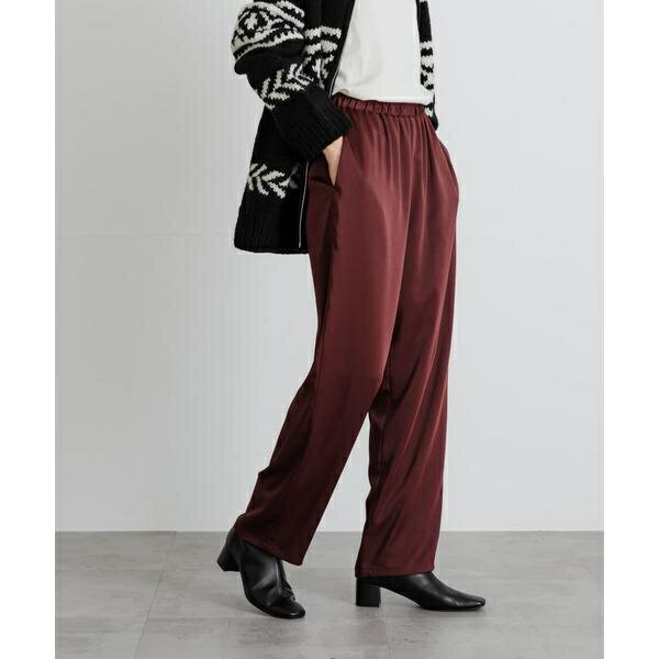 サテンイージーパンツ／アーバンリサーチ（URBAN RESEARCH）