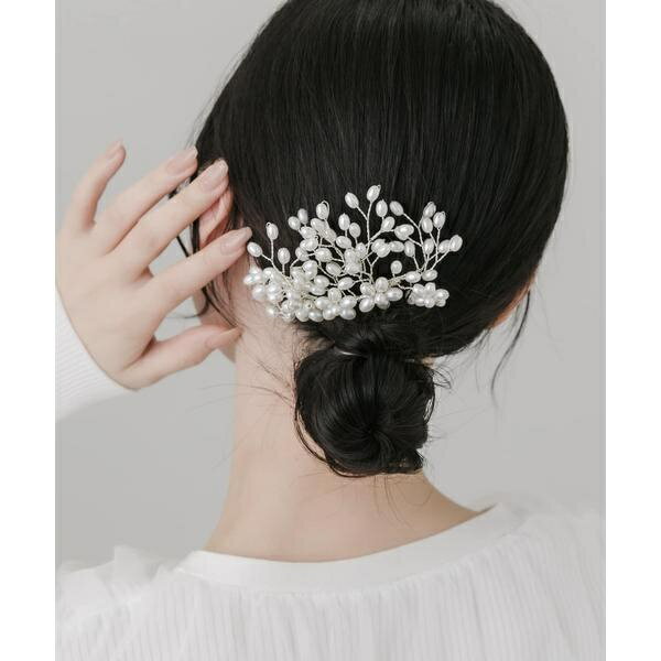 『WEB/一部店舗限定』パールフラワーボリュームドレスコームピン／スメリー（SMELLY）