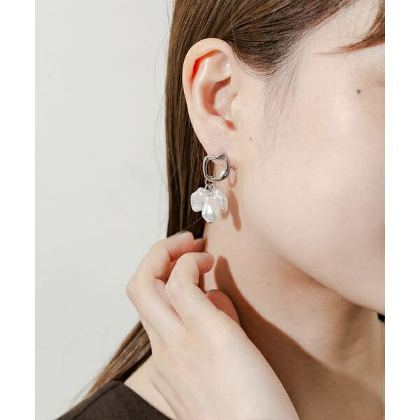 パールスウェイピアス／スメリー（SMELLY）