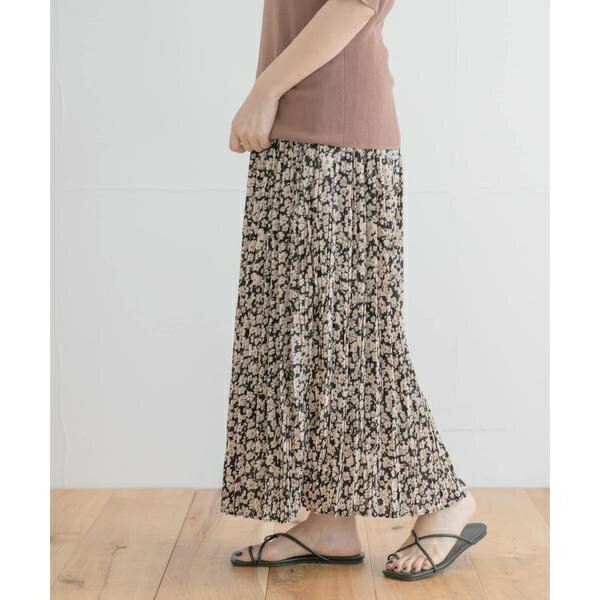 ガラプリーツスカート／アイテムズ アーバンリサーチ（ITEMS URBAN RESEARCH）