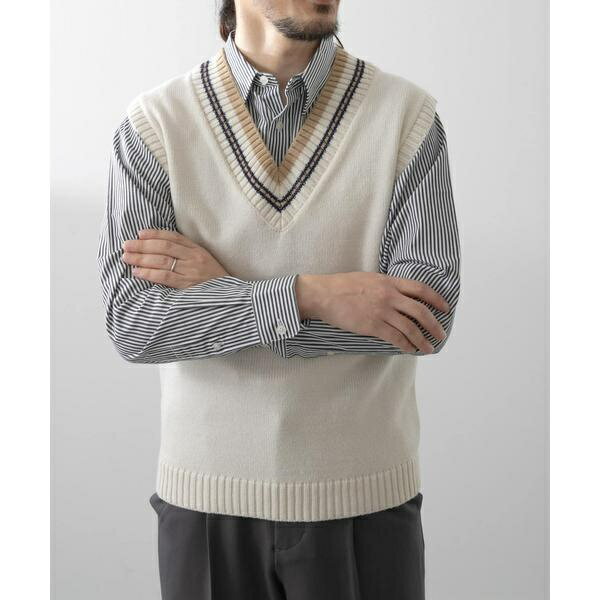 ウール混チルデンVネックニットベスト／アイテムズ アーバンリサーチ（ITEMS URBAN RESEARCH）