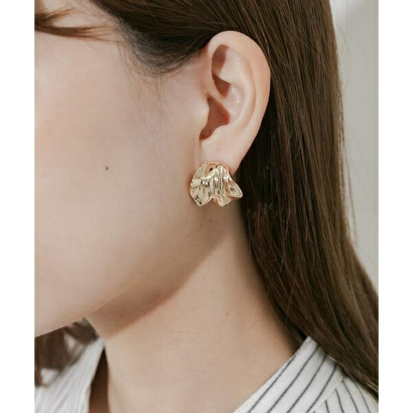 �˥奢�󥹥磻�ɥ᥿�륤���󥰡�����꡼��SMELLY��