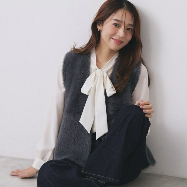 フェザーペプラムジレ【洗濯機OK抗ピル】／インデックス（index）