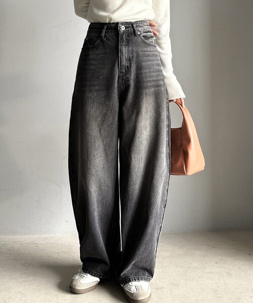 【2025AW新作】こなれ感抜群の1本。ゆったりシルエットカーブデニムエッグパンツ／クラシカルエルフ（Classical Elf）