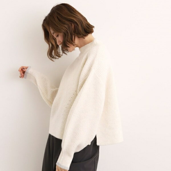 【洗える】ふんわりウール混ボトルネックニット／グローブ（grove）