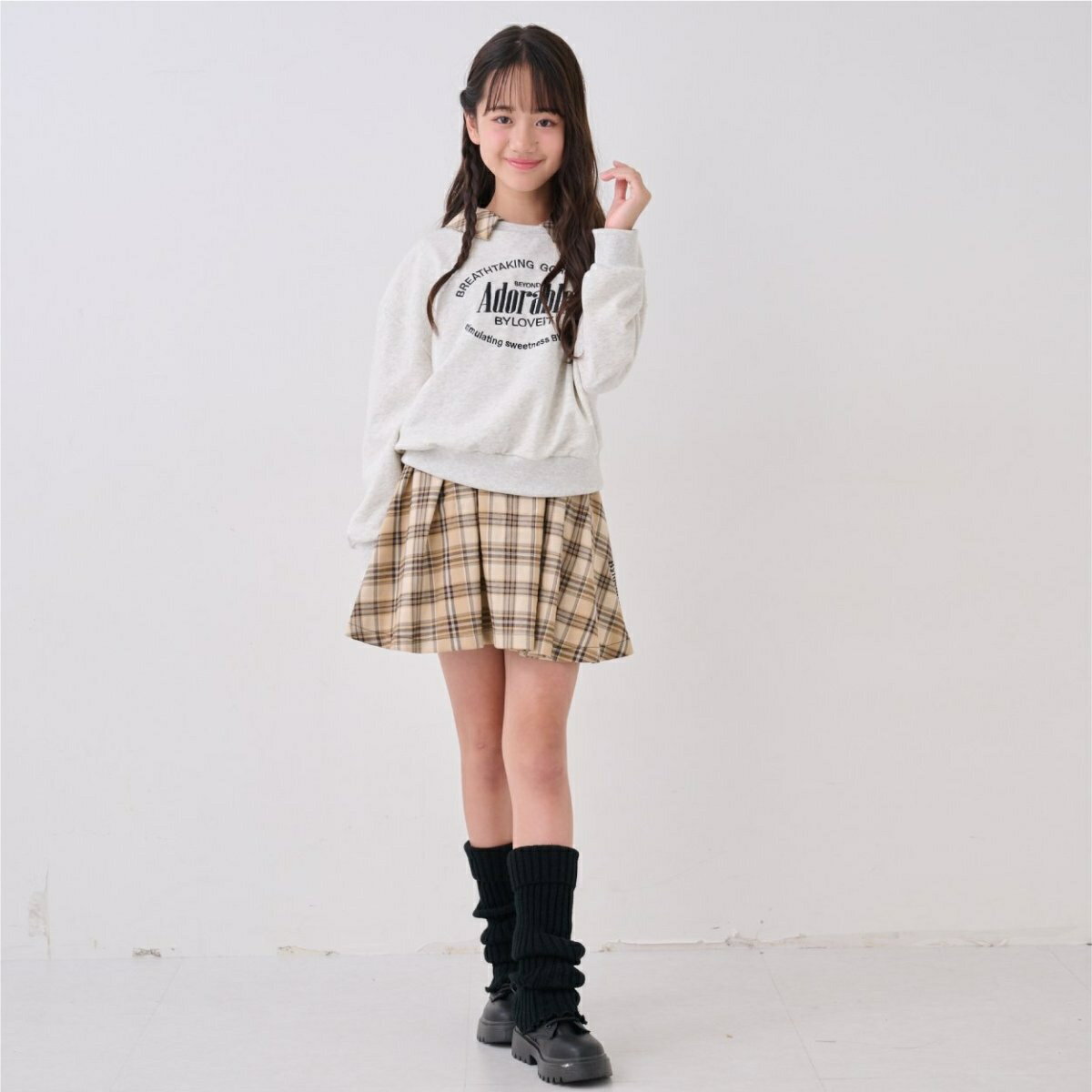 衿つきプルオーバーセットアップ／バイラビット（by LOVEiT）のサムネイル