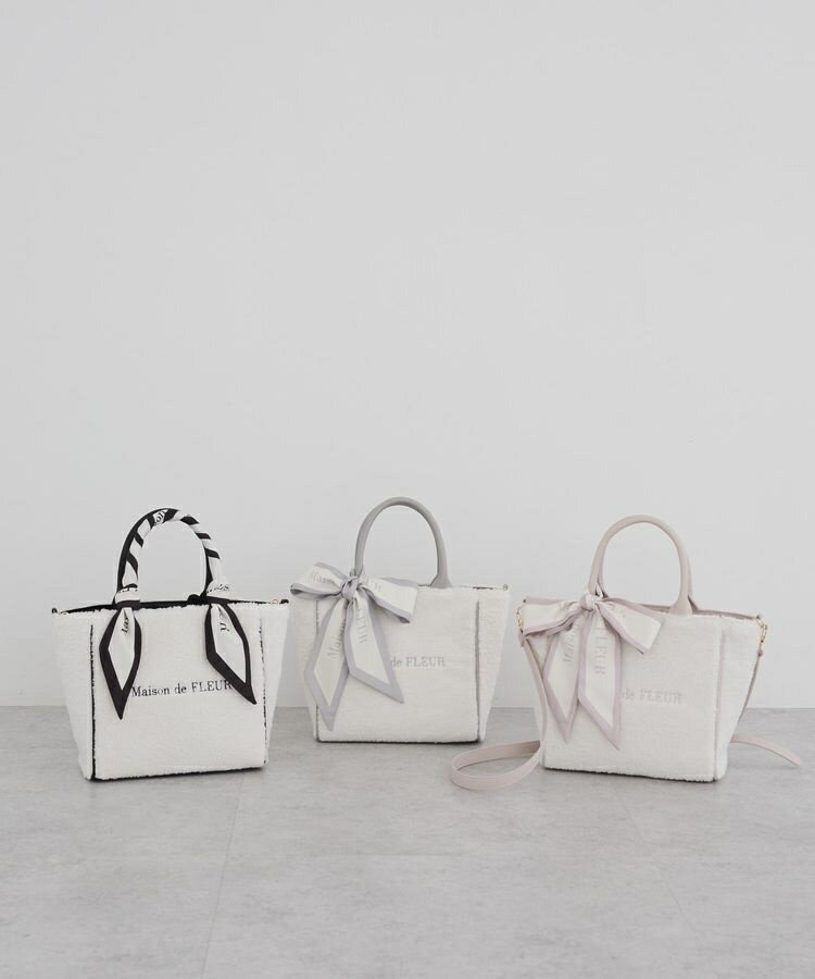 スカーフ付きボア2WayMトートバッグ／メゾン ド フルール（Maison de FLEUR）