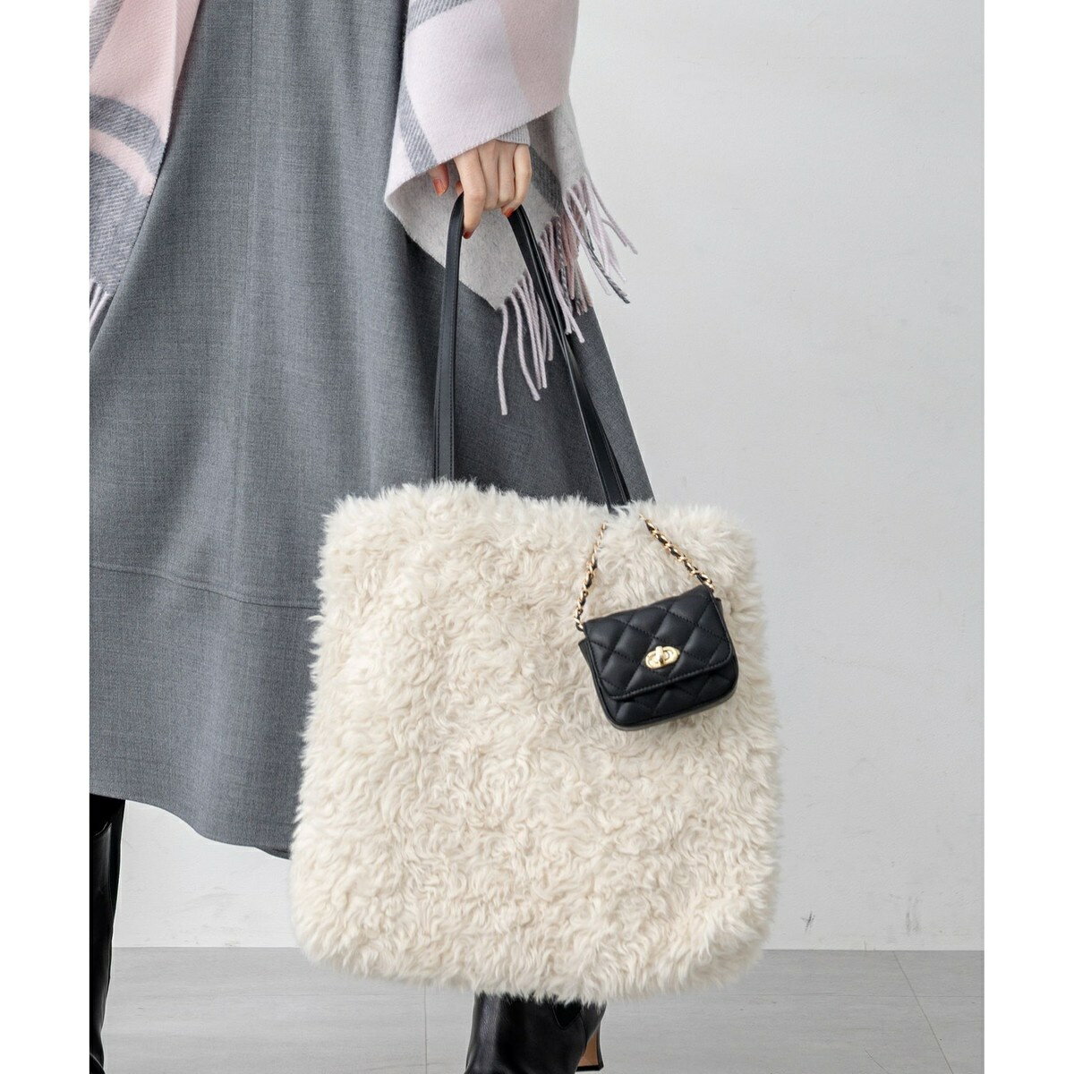 フェイクファー トートバッグ／23区（23KU）