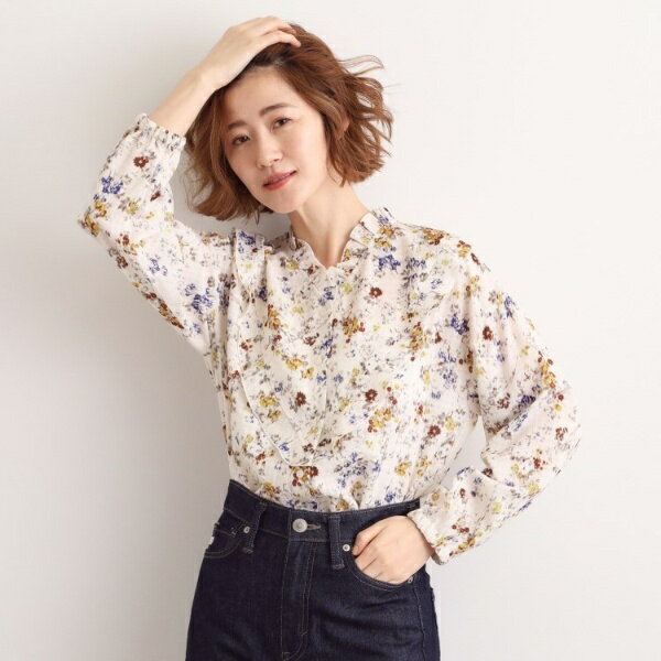 カスリフラワープリントブラウス／グローブ（grove）