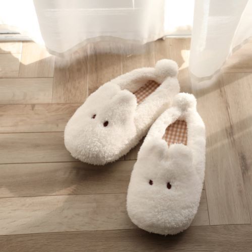 なでウサもこもこスリッパ（MK391）／もくもくちゃん（MokMokchan）