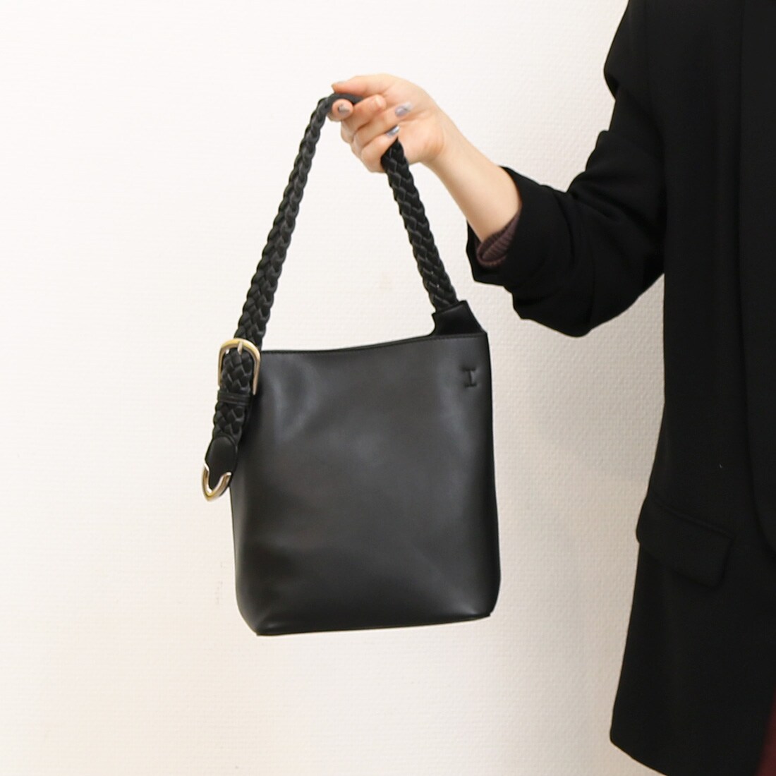 カシュカシュ cachecache / メッシュハンドル2wayワンショルダー／カシュカシュ（cache cache）