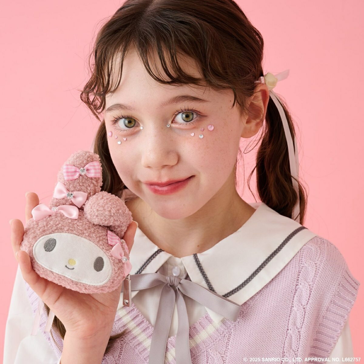 【マイメロディ/クロミ】リボンいっぱいフェイス型ポーチ／メゾピアノジュニア（mezzo piano junior）