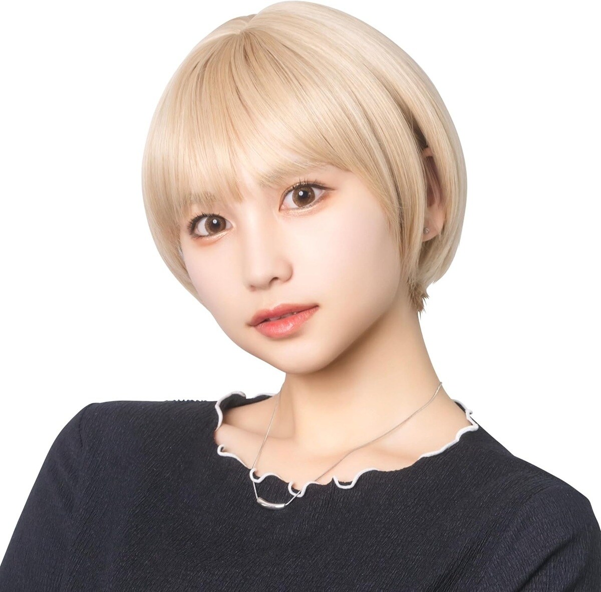 【ハロウィン】コスプレ ウィッグ レディース マニッシュ ショート ミルク ゴールド／クリアストーン（..