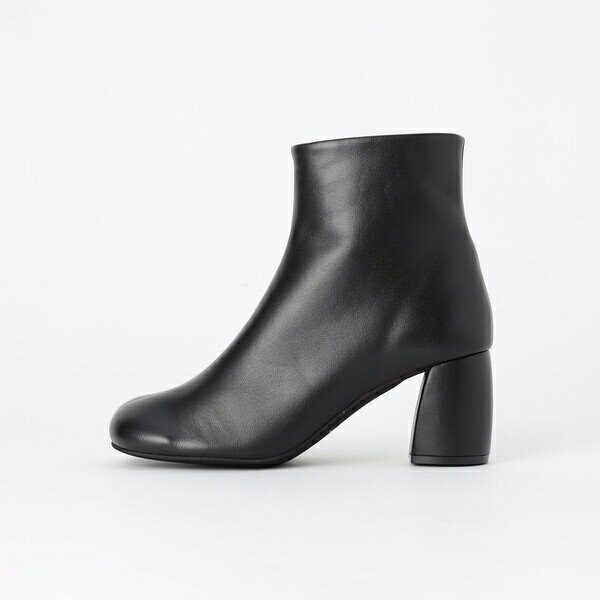 ショート ブーツ／コムサ（COMME CA）