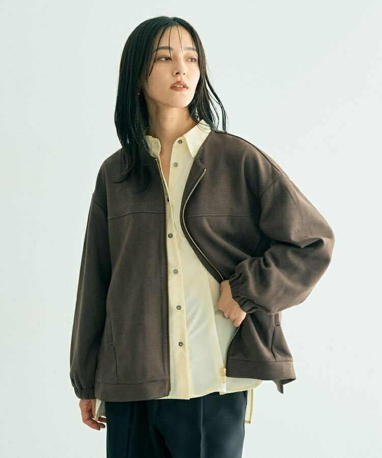 サイドプリーツノーカラーブルゾン／イェッカ ヴェッカ（YECCA VECCA）