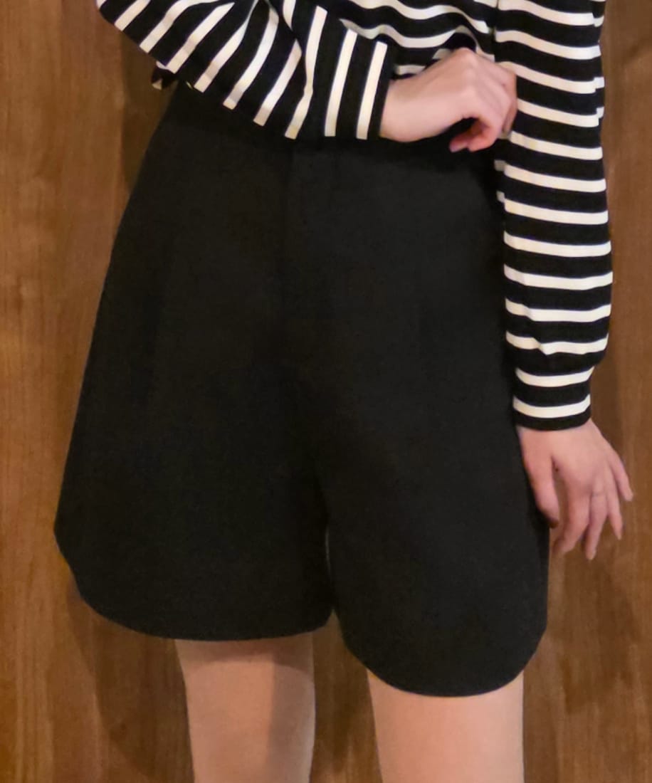 タックショートパンツ ／ジュノア（JUNOAH）