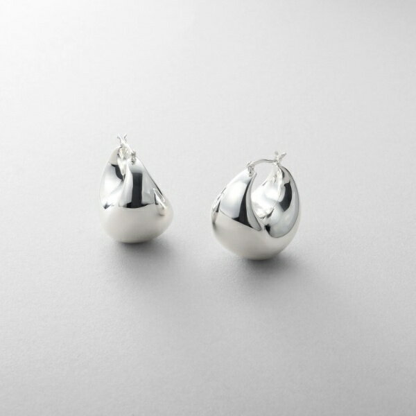 シルバー ホロウフープ バルブドロップピアス／ココシュニック オンキッチュ（COCOHNIK onkitsch）