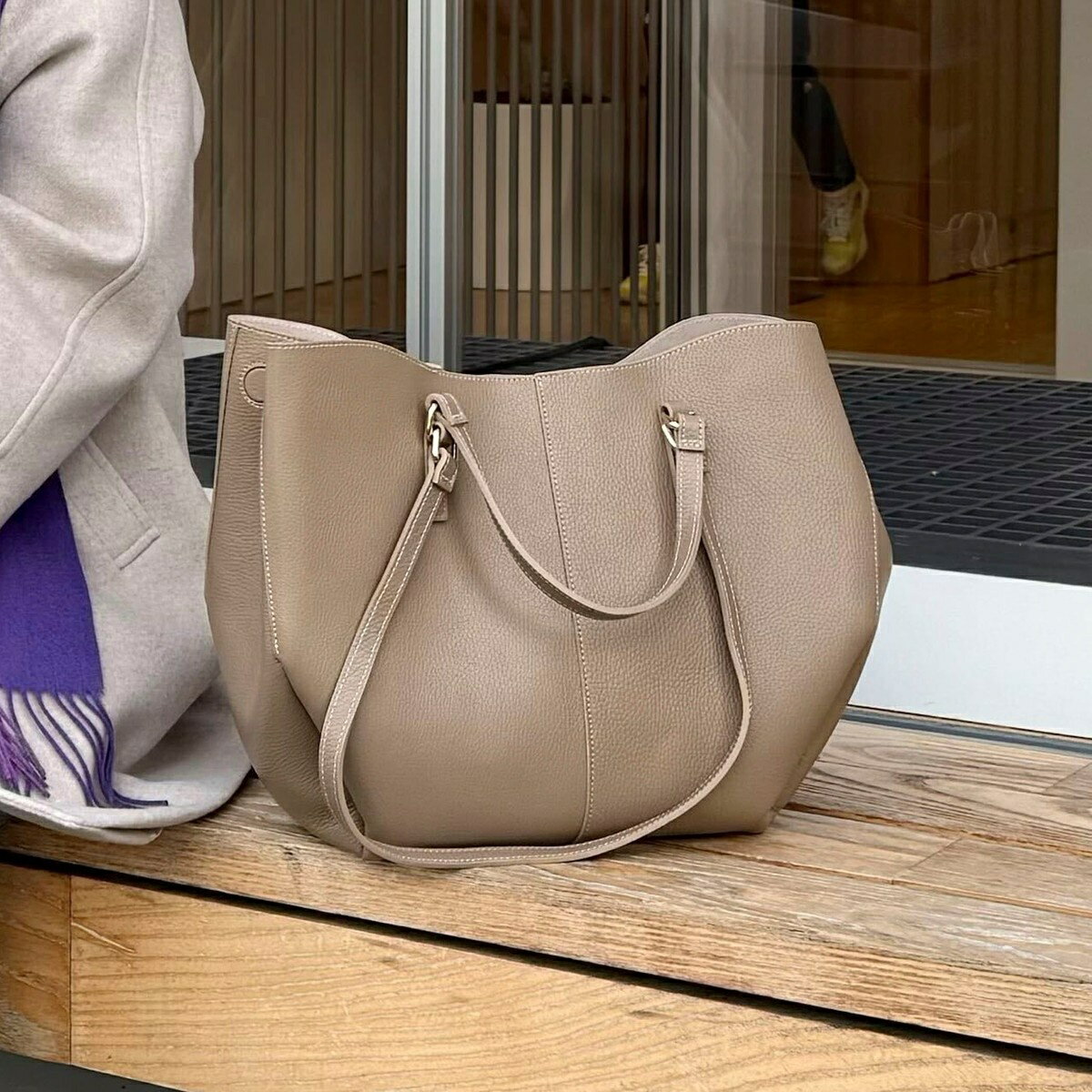 2wayハンドルトートバッグ／ノーリーズ（NOLLEY'S）