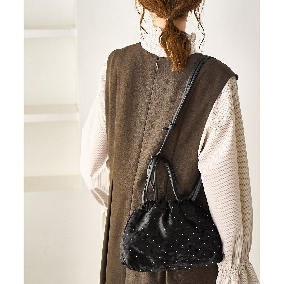 2WAYハンドル シャイニーベロアパースバッグ／ロペピクニックパサージュ（ROPE' PICNIC PASSAGE） 0101marui-13050146 丸井(マルイ)楽天市場店 サンプル画像2