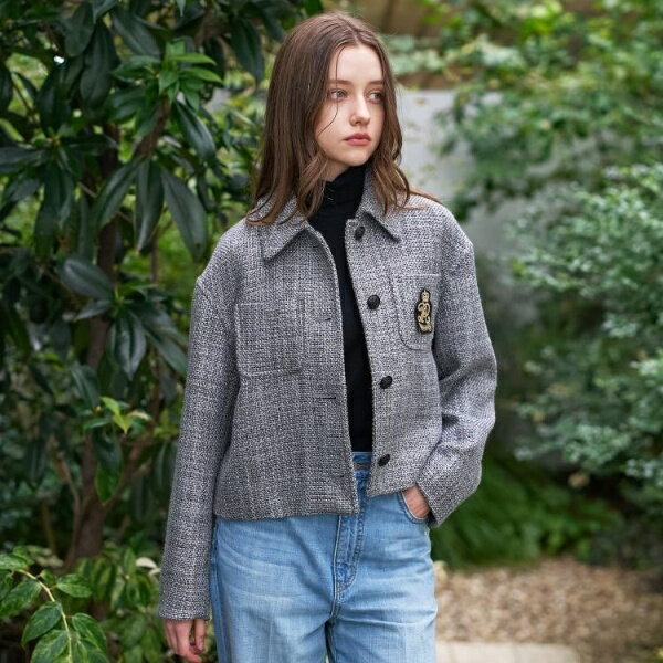 エンブレムショートブルゾン／ドレステリア（DRESSTERIOR）