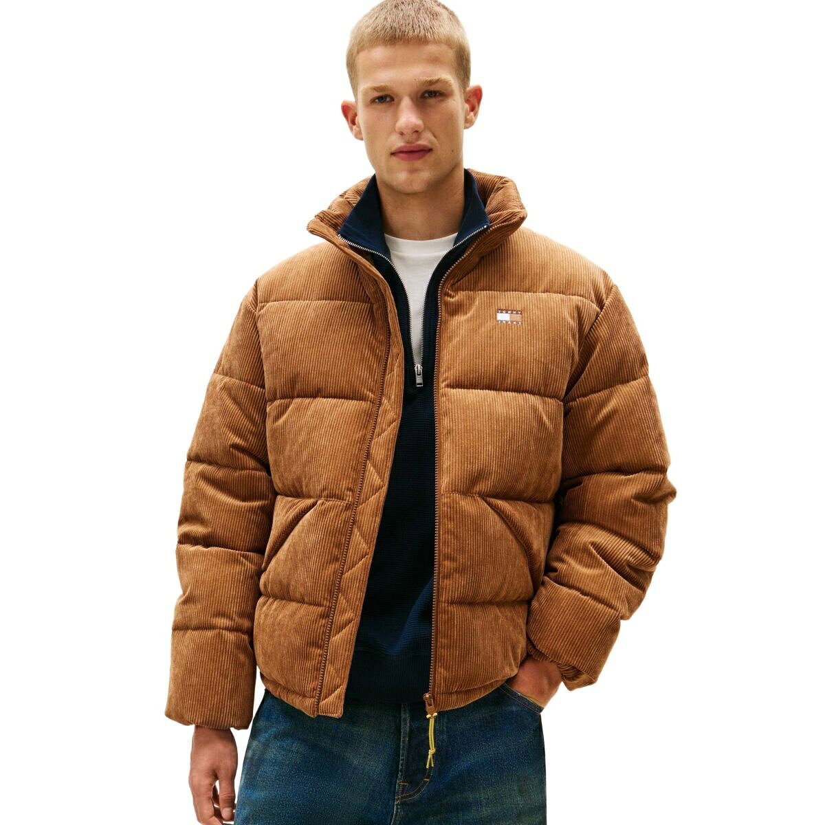 コーデュロイパッファーエクストリームジャケット／トミー ジーンズ（TOMMY JEANS）