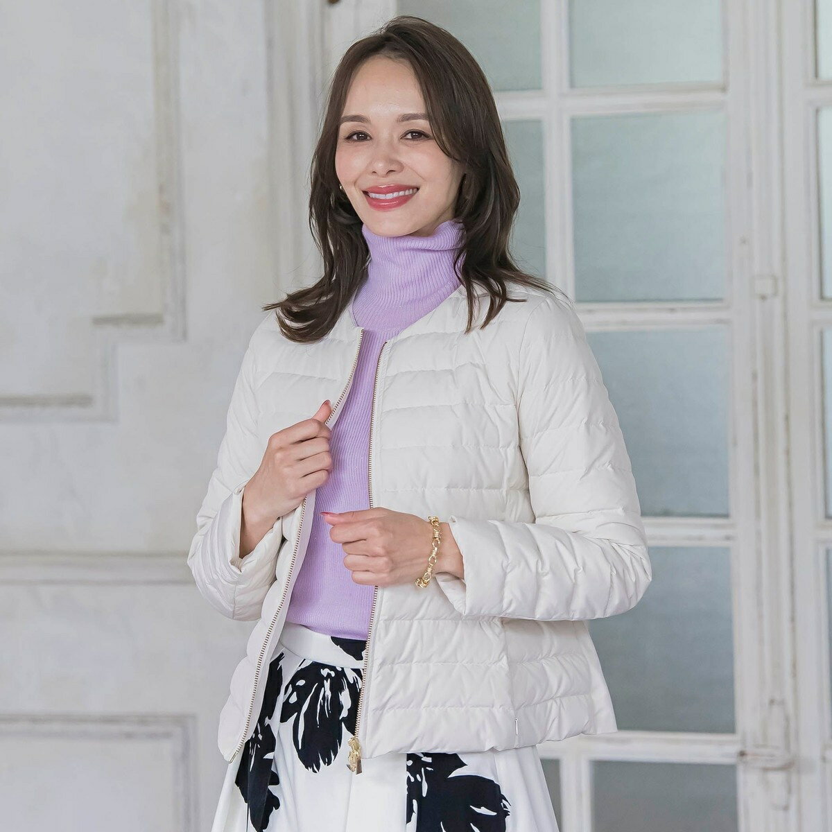 ペプラムダウンジャケット／ビアッジョブルー（Viaggio blu）