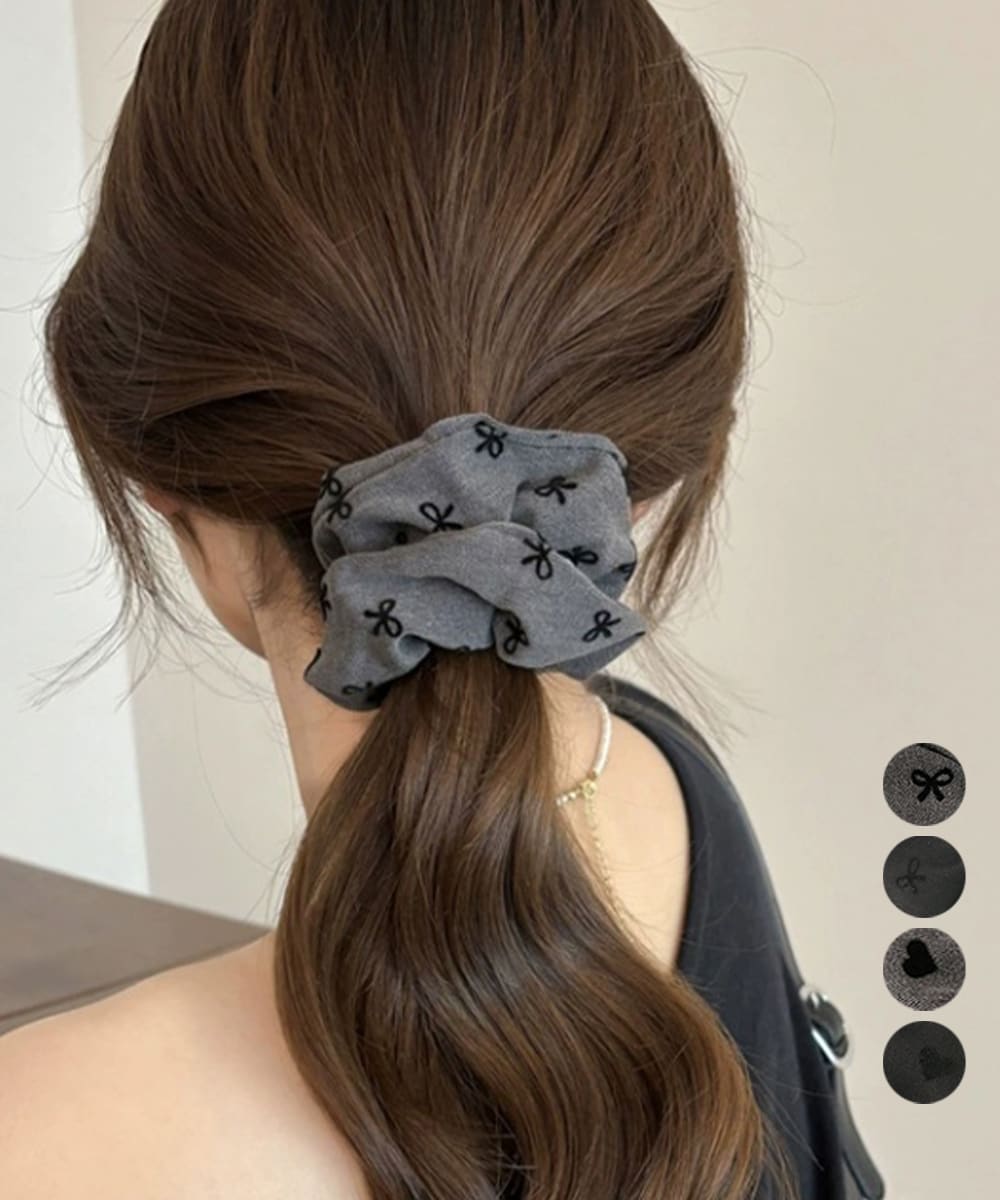 シュシュ ヘアゴム リボン柄 ハート柄／ミニミニストア（miniministore）