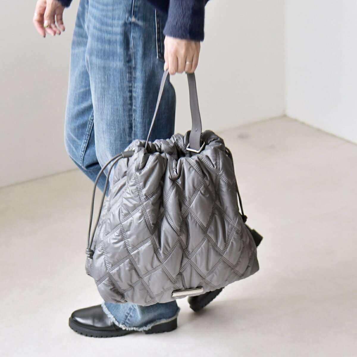 quaranciel: キルティング ワンハンドル ドロスト トート バッグ（A4対応）／カランシエル（quaranciel）