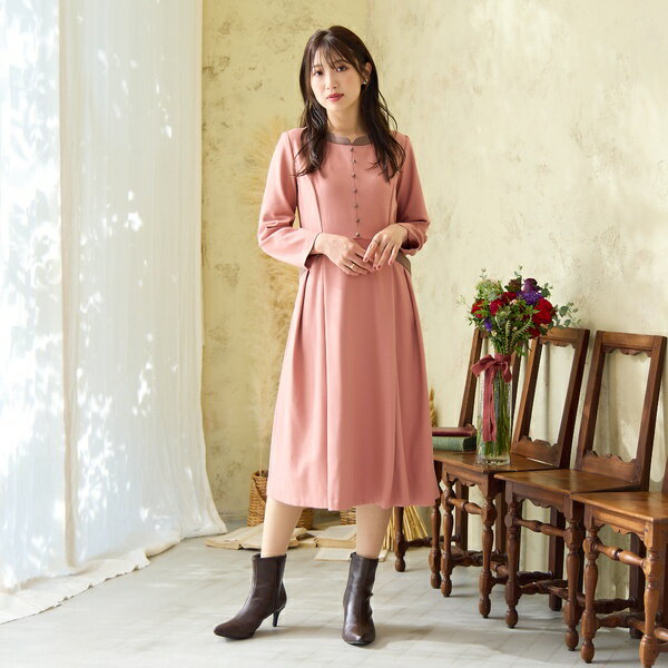 【吸湿発熱/毛玉になりにくい】配色切替クラシカルワンピース／ローズティアラ（Rose Tiara）