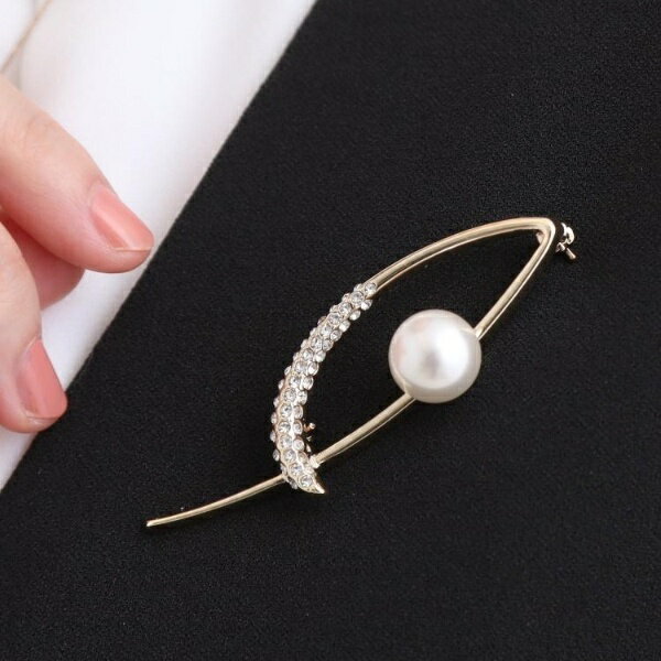 【セレモニー】選べる4デザイン 華やかブローチ／シューラルー（SHOOLARUE）...