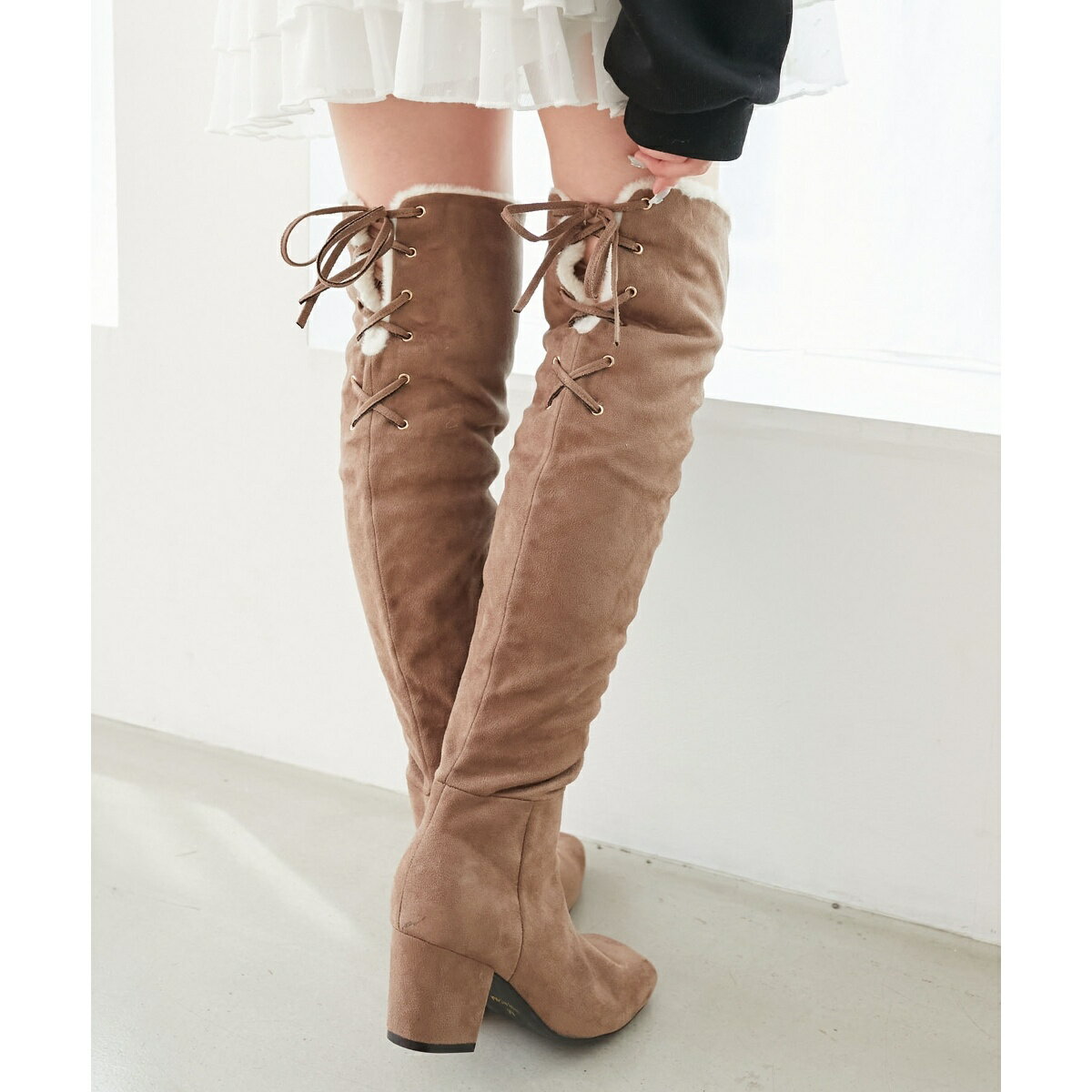 2WAY�ե����ˡ��ϥ����󥰥֡��ġ��ޥ������ƥ��å��쥴���MAJESTIC LEGON��